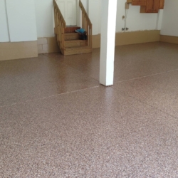 Garage_Flake_Insallation_Beige
